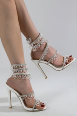 Exquisite Two Colors Rhinestone Pendant Sandals