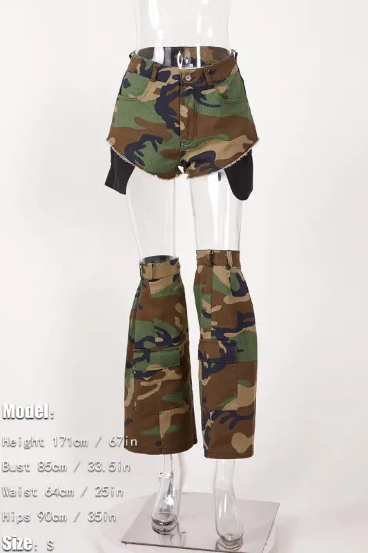 Camo Print Pocket Hot Girl Shorts(with leg sets) - Short