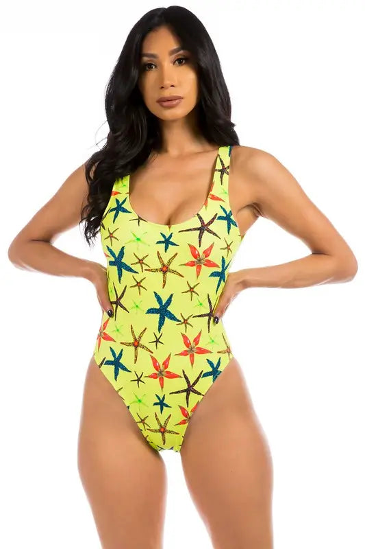 High-Cut Crushing On Starfish Swimsuit - Green / S