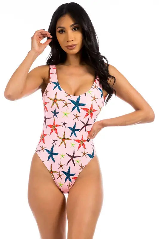 High-Cut Crushing On Starfish Swimsuit - Pink / S