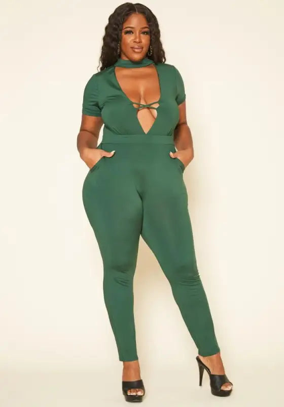 Plus Size Jumping In Time Deep V-Neck Jumpsuit - Jumpsuits