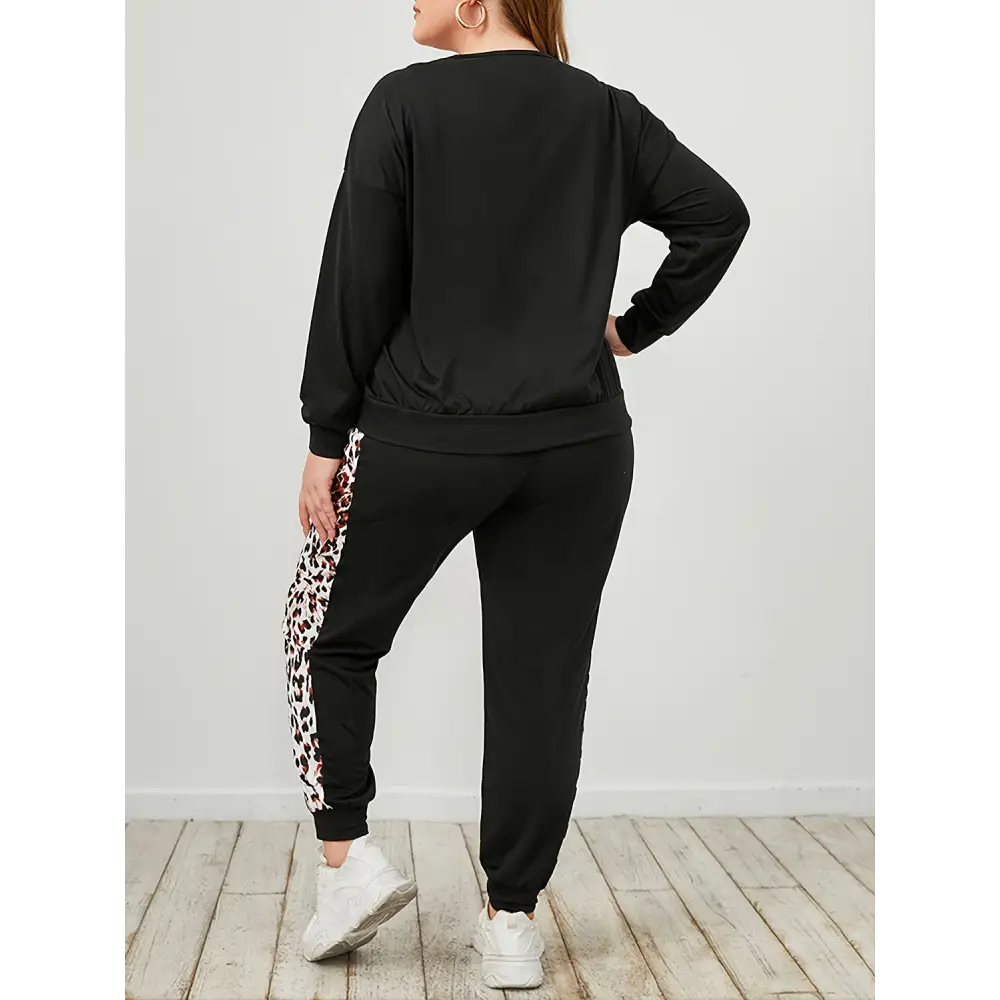 Plus Size Leopard Sweatshirt and Sweatpants Set - Jogger