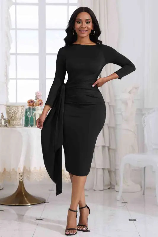 Sash Detailed Round Neck Midi Dress - S / Black - Dresses